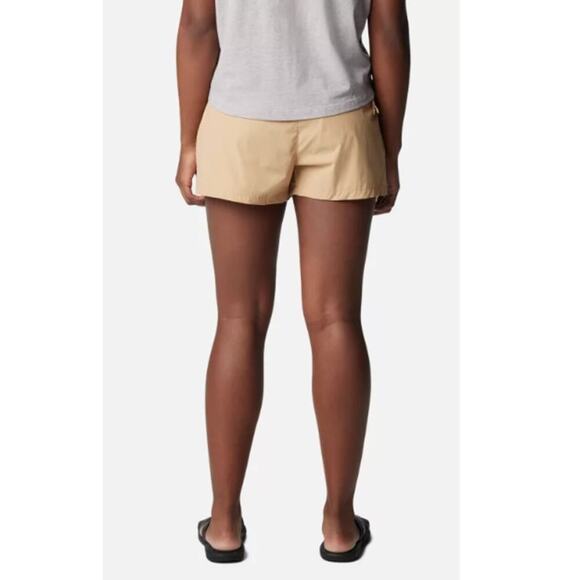 Columbia Women's Canoe Boundless Trek Active Cargo Shorts Size XXL - Picture 2 of 9